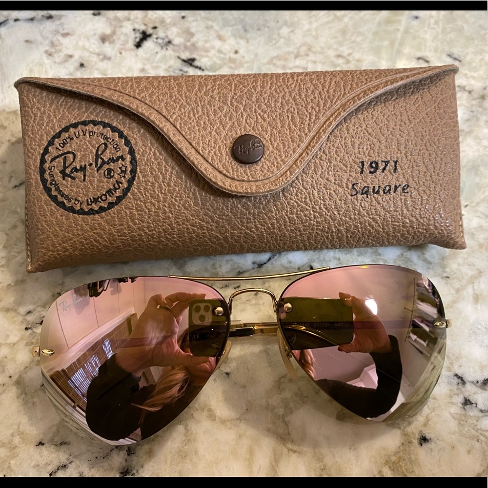 Raybans aviator